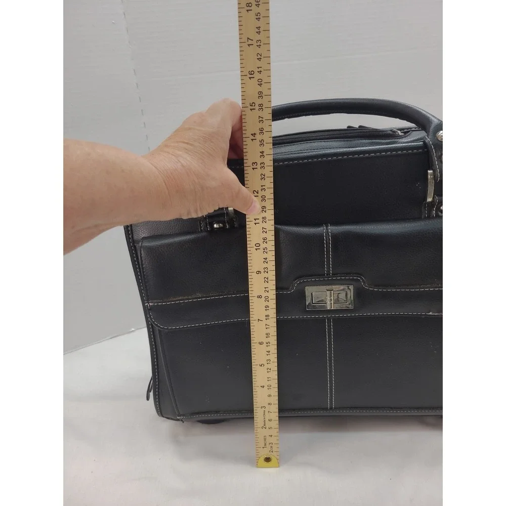 Samsonite® Wheeled Business Case 13